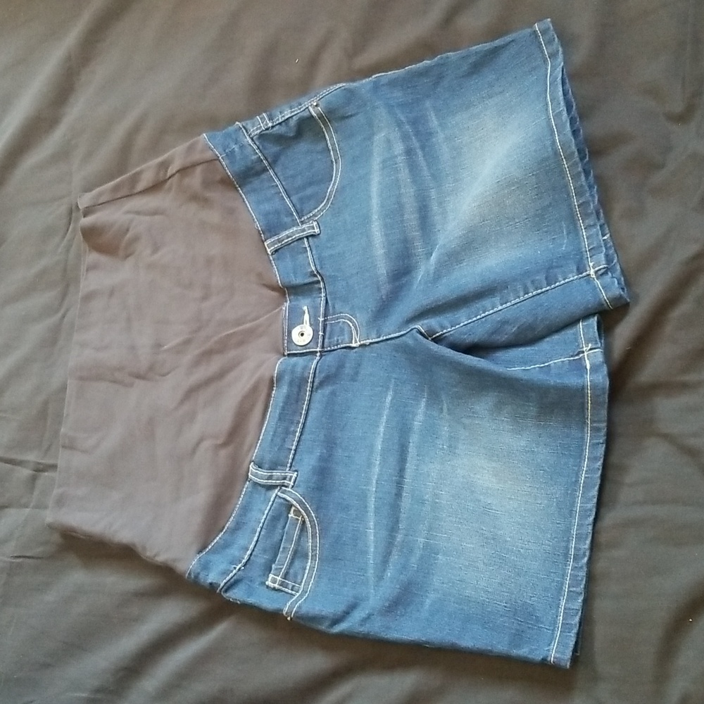 Maternity jean shorts